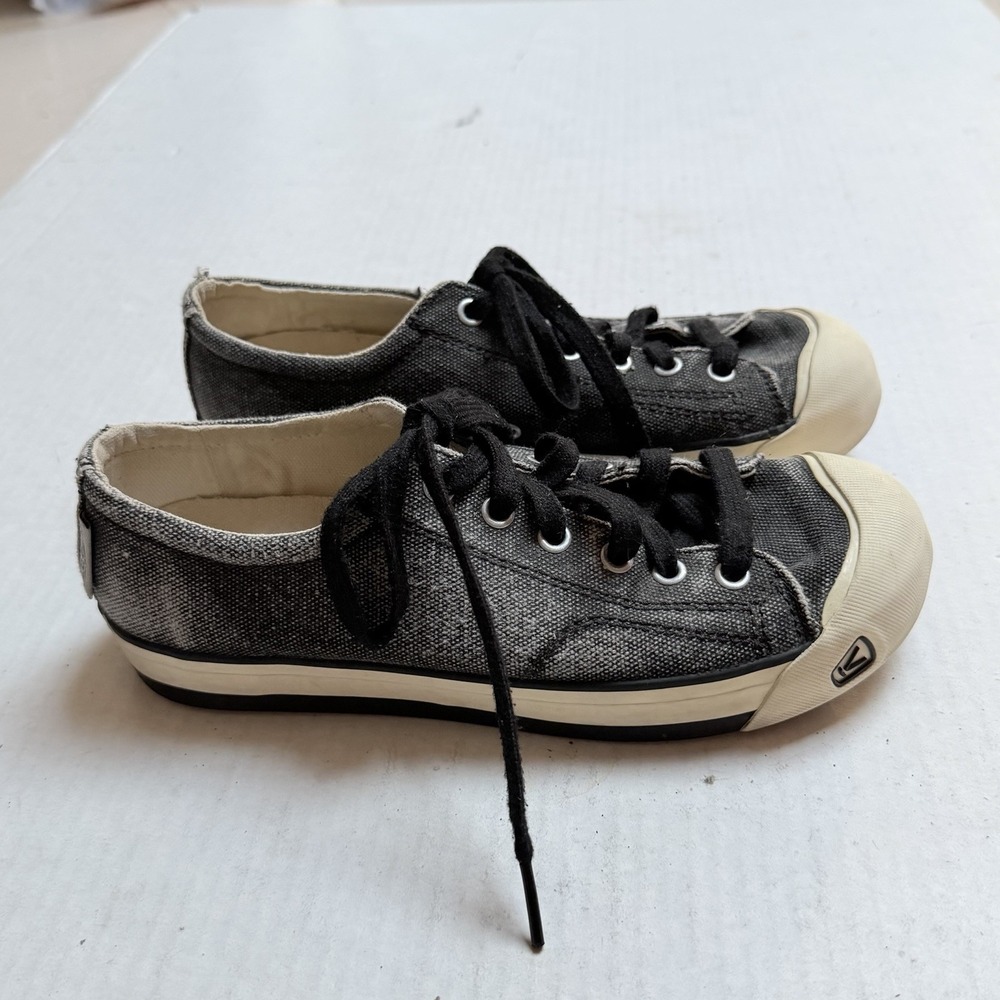 Keen Shoes Womens 7 Charcoal Coronado Canvas Dahlia Floral Sneakers Festival